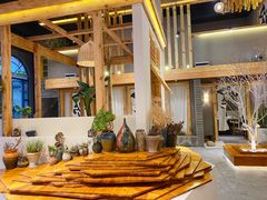 -墨居上隐·院子里火锅(峨眉店)