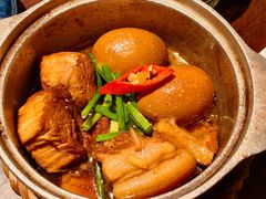 -Cuc Gach Quan Restaurant