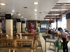 大堂-白家高记肥肠粉(总店)