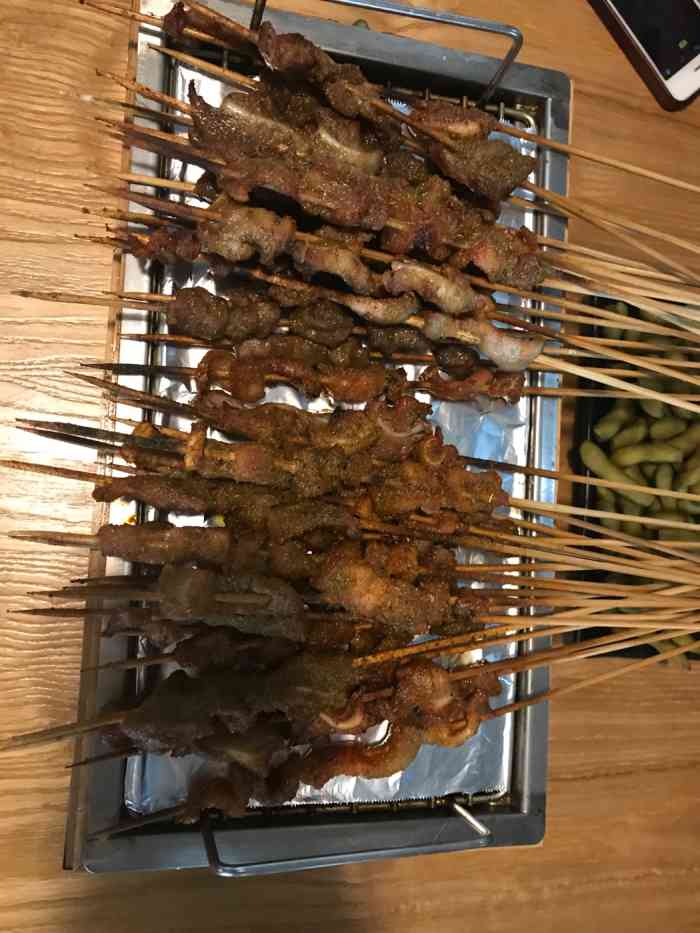 串门儿精致烧烤店-"这家店是开在北美文创区北侧的,安安静静的.