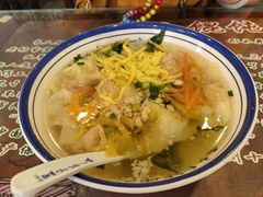 -长人馄饨铺(解放街店)