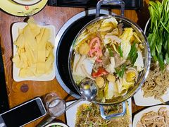-牛小隆牛肉面馆(四牌楼店)