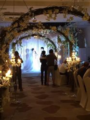 -Flora婚纱礼服定制租赁店