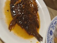 侉炖黄花鱼-左邻右舍褡裢火烧(石榴园店)