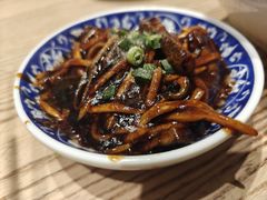 现炒鳝丝-君东记本帮面馆(天钥桥路店)