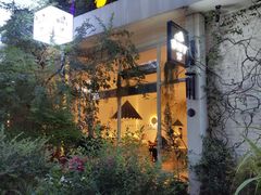 -春树下·树屋花房西餐厅(罍街AS1980店)