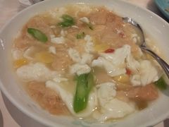 -港丽餐厅(高德置地店)