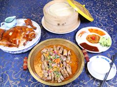 功夫片皮鹅，一鹅三味，汤，皮，肉-荔凤饭爷(开平分店)