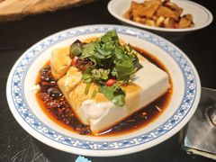 -鱼窝棚柴火铁锅炖(富山屯店)