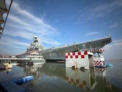 -泰达航母主题公园