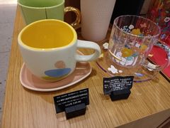-星巴克臻选(深圳龙华红山天虹店)