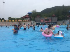 -汤山欢乐水世界