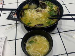 -肥汁米蘭香港米线(长宁来福士店)