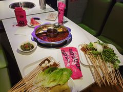 -佰人王串串香火锅(洋珠巷店)