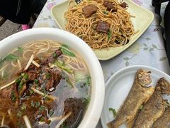 -小河无名面馆