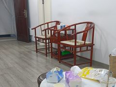 -龙脊堂龙氏推拿 整脊(陆家浜店)