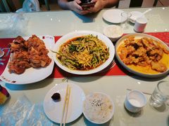 -吴记酱骨炖菜馆(西大直街店)