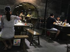 大堂-红九格老火锅(三峡广场店)