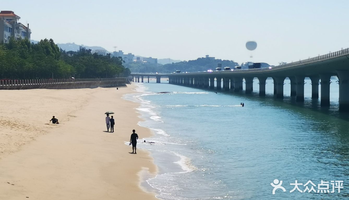 演武大桥观景台之光影秀