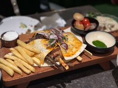 -ELI FALAFEL Lebanese&Mediterranean黎巴嫩美食(富城路店)