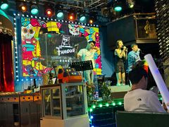 -Famous肥猫墨西哥音乐餐吧(五棵松华熙LIVE店)