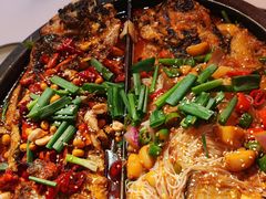 -鸣记脆皮烤鱼·海鲜烤鱼(三八广场店)