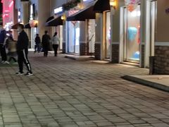 -斯普瑞斯奥特莱斯