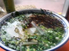 -吾穆勒蓬灰牛肉面·清真(北滨河中路店)