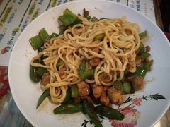 辣爆小公鸡面-锅儿挑面馆