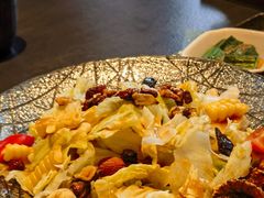 -铭牛烧肉·和牛海鲜自助(高新月牙湖店)