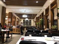 大堂-白氏兄弟烧烤(富康路总店)
