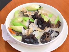 云耳胜瓜煮白贝-煲煲掂风味煲仔饭餐厅(西区店)