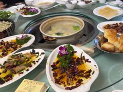 -山菌美食苑(振兴路店)