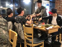 -江南猪肉商会无限续吃(弘大店)