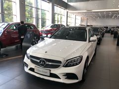 -奔驰上海利星(七宝店)