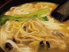 -三千粉牛肉米粉(来客茂店)