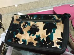 -COACH蔻驰(赛特奥特莱斯店)