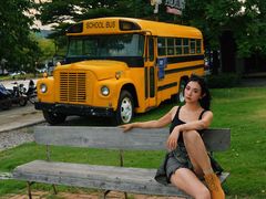 -席娜卡琳火车铁道夜市