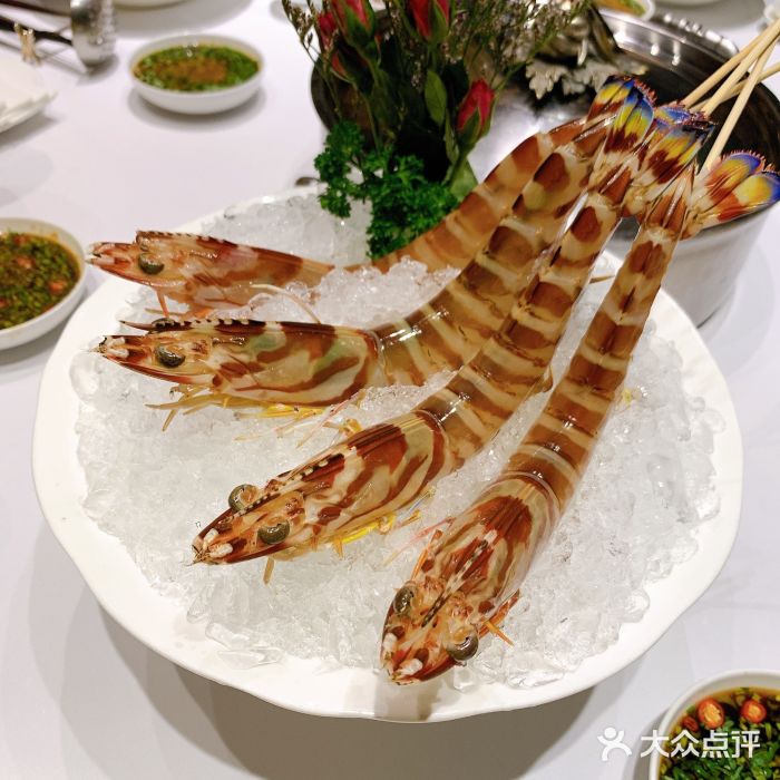 洋房火锅(新天地店)斑节虾皇图片