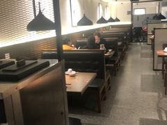 大堂-YUOZUO渝作·川渝冒肚(崂山店)