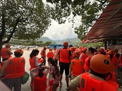 -安吉龙王山峡谷漂流