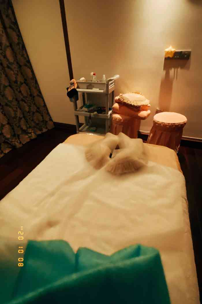 嬉媛massage&spa(东港店)-"vip佩奇周 ~~~~唯美貌和美食不可辜.