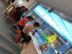 -戊辰亲子游泳俱乐部