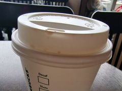 -星巴克臻选(盐城金鹰聚龙湖店)