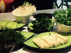 -一叶一世界·素食餐厅(锦华万达店)