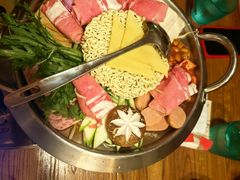 -恩你小木屋·韩式料理(假日广场店)
