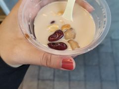 -八婆婆烧仙草(中山路店)