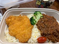 意式肉酱吉列猪扒蛋炒饭-大家乐(广州白云三元里2店)