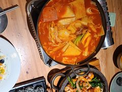 -KimPro 辛普乐概念韩餐