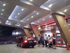 -广东大厦酒店(广州北京路步行街纪念堂地铁站店)